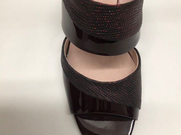 Elegant Patent Leather Burgundy Slippers