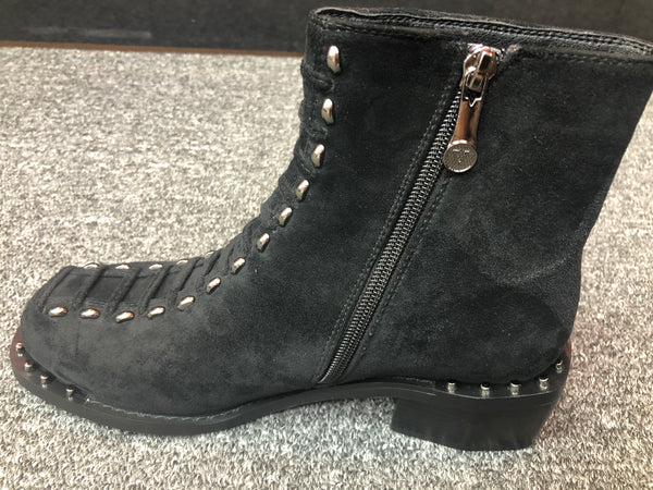 Black Lace-up Suede Rugged Boots